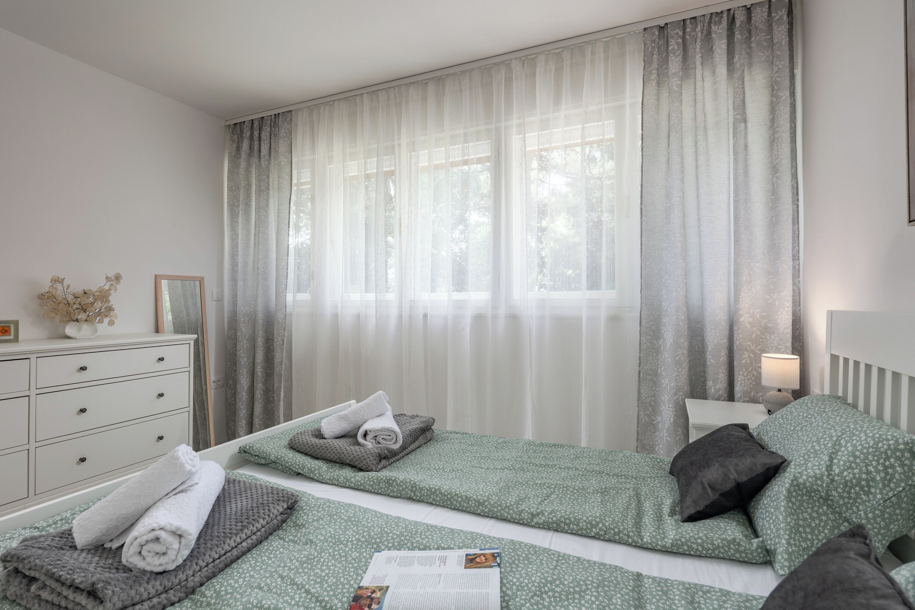 Family Apartment, Multiple Bedrooms (City Apartment Nurli near beach) | 1 bedroom, free WiFi, bed sheets