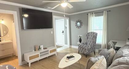Cozy 2BR Retreat 5 Min to Ft.Hood King Suite