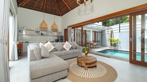 Villa, 4 Bedrooms, Pool View | Living area