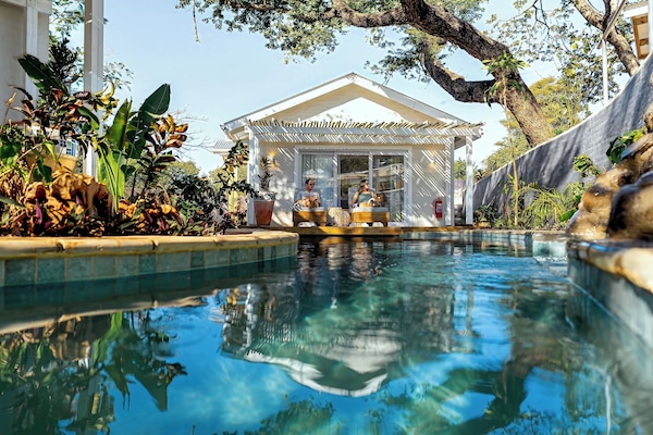 Kamar Double Deluks, pemandangan kolam renang | Pemandangan dari kamar