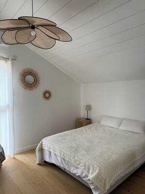 4 bedrooms, iron/ironing board, WiFi, bed sheets - Family home by the sea (Saint-Brevin-les-Pins)