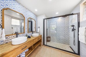 Hair dryer, towels