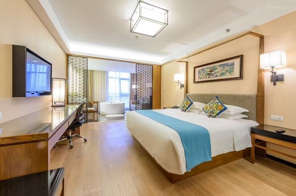 Tabla de planchar con plancha, wifi gratis y ropa de cama 