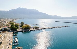 Marina - Grand Luxury Apartment Seafront Kalamata (Kalamata)