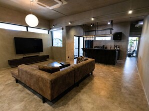 Televisión de pantalla plana