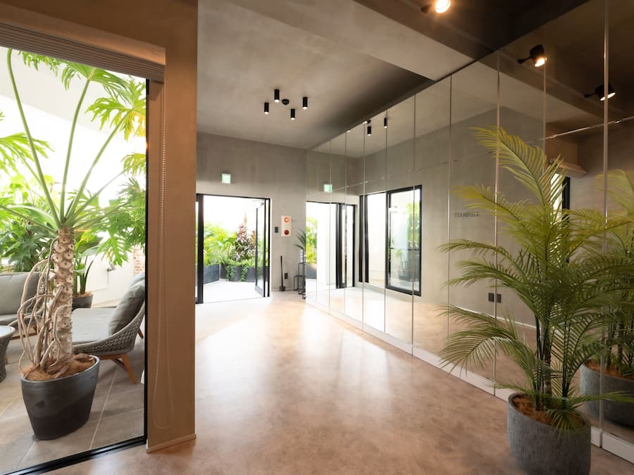 Luxury-Villa, 2 Schlafzimmer | Wohnbereich | 60-Zoll-Flachbildfernseher mit Kabelempfang