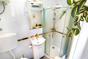 舒適公寓 | 浴室 | 免費梳洗用品、風筒、提供毛巾、番梘