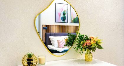 Elegant APT 5 min walk from Split center