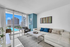 تلفزيون، مدفأة