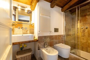 Bruser, bidet
