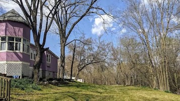 Enceinte de lâhĂ©bergement