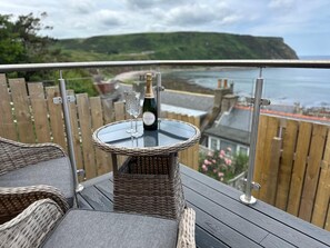 Terrace/patio - Gardenstown Seaview Cottages (Banff)