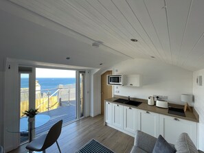 Cottage, 1 Bedroom | Private kitchen