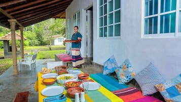 Desayuno completo incluido todos los días