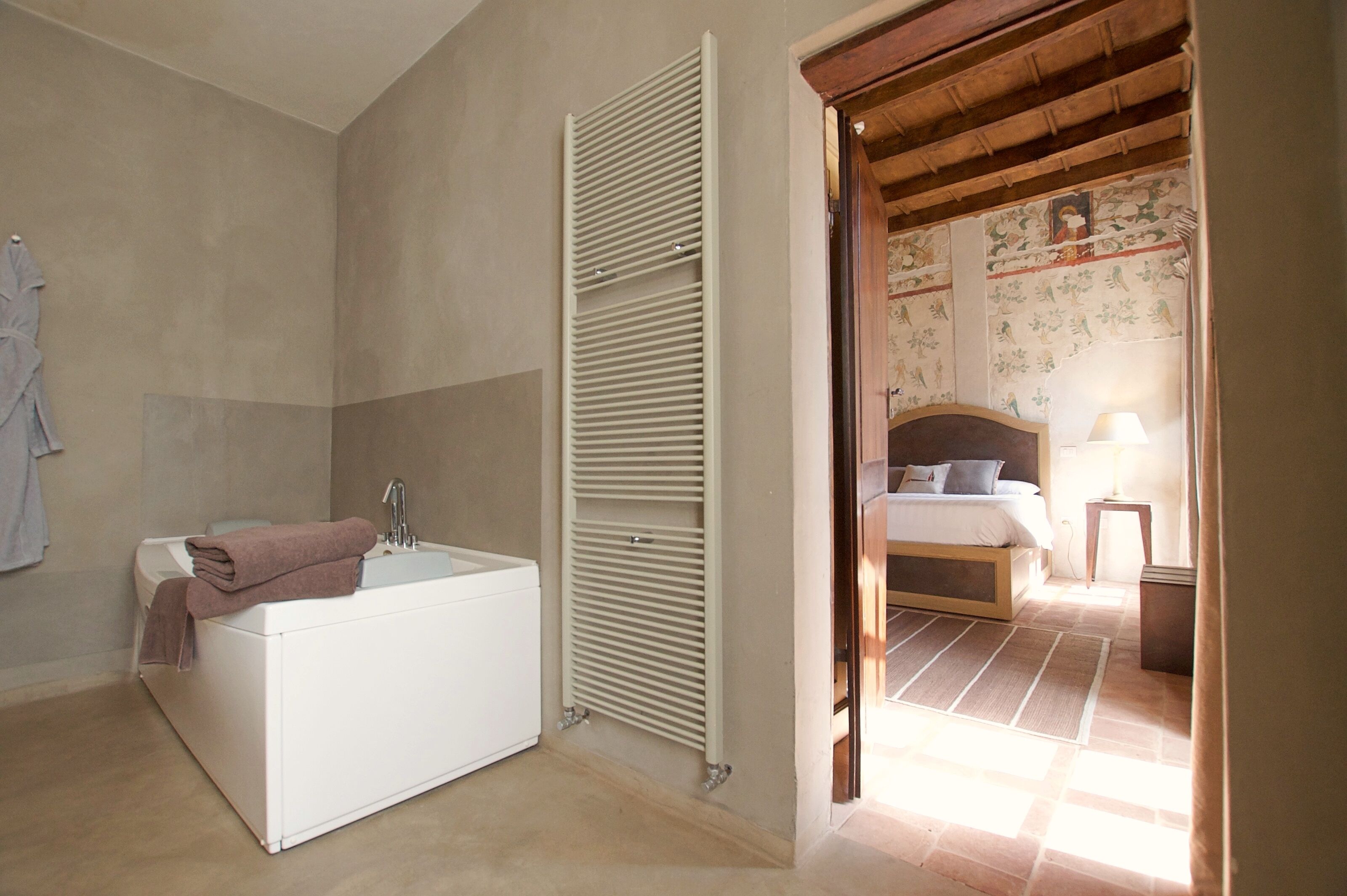 Deluxe-Doppelzimmer, Balkon | Badezimmer