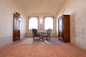 Hallway - Hotel San Giovanni Resort (Saluzzo)