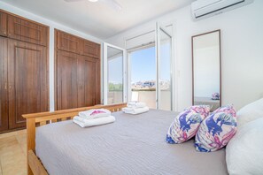 3 chambres, fer et planche à repasser, Wi-Fi gratuit