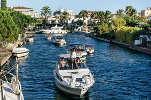 Marina - Beachfront Apartment in Empuriabrava (Empuriabrava)