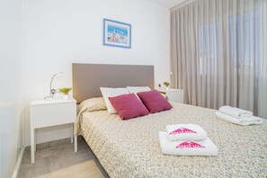 1 bedroom, iron/ironing board, free WiFi - Apartment in Empuriabrava by the Beach (Empuriabrava)