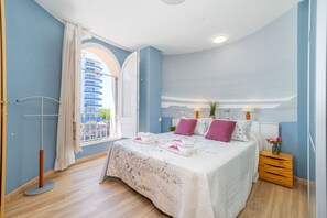 2 camere, ferro/asse da stiro, Wi-Fi gratuito