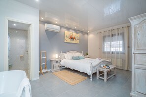 4 bedrooms, free WiFi