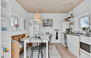 Køleskab, ovn, kogeplade, opvaskemaskine