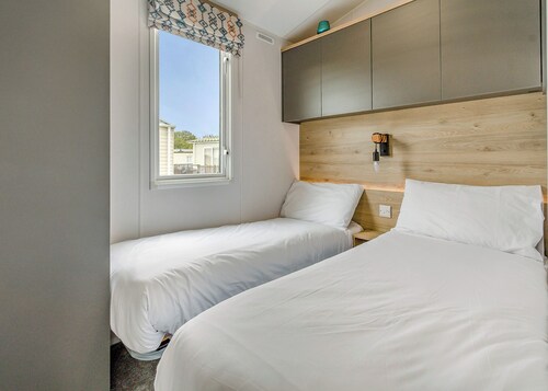 2 bedroom accommodation in Hornsea