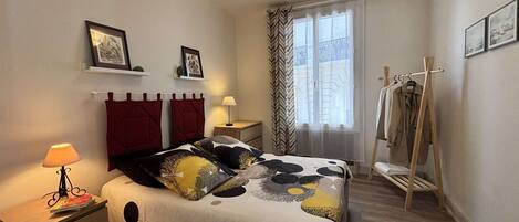 1 chambre, fer et planche Ă repasser, Wi-Fi, literie fournie