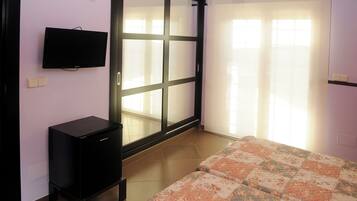 Twin Room, Resort View | Desk