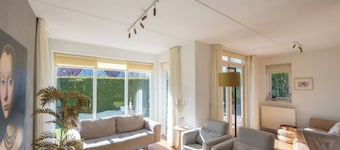 Holiday home for rent near swimming pool and golf course