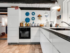 Fridge, dishwasher, cookware/dishes/utensils