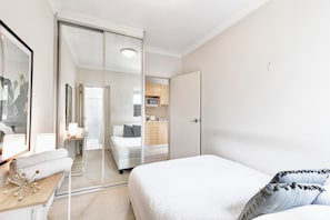 1 bedroom, internet, bed sheets, wheelchair access