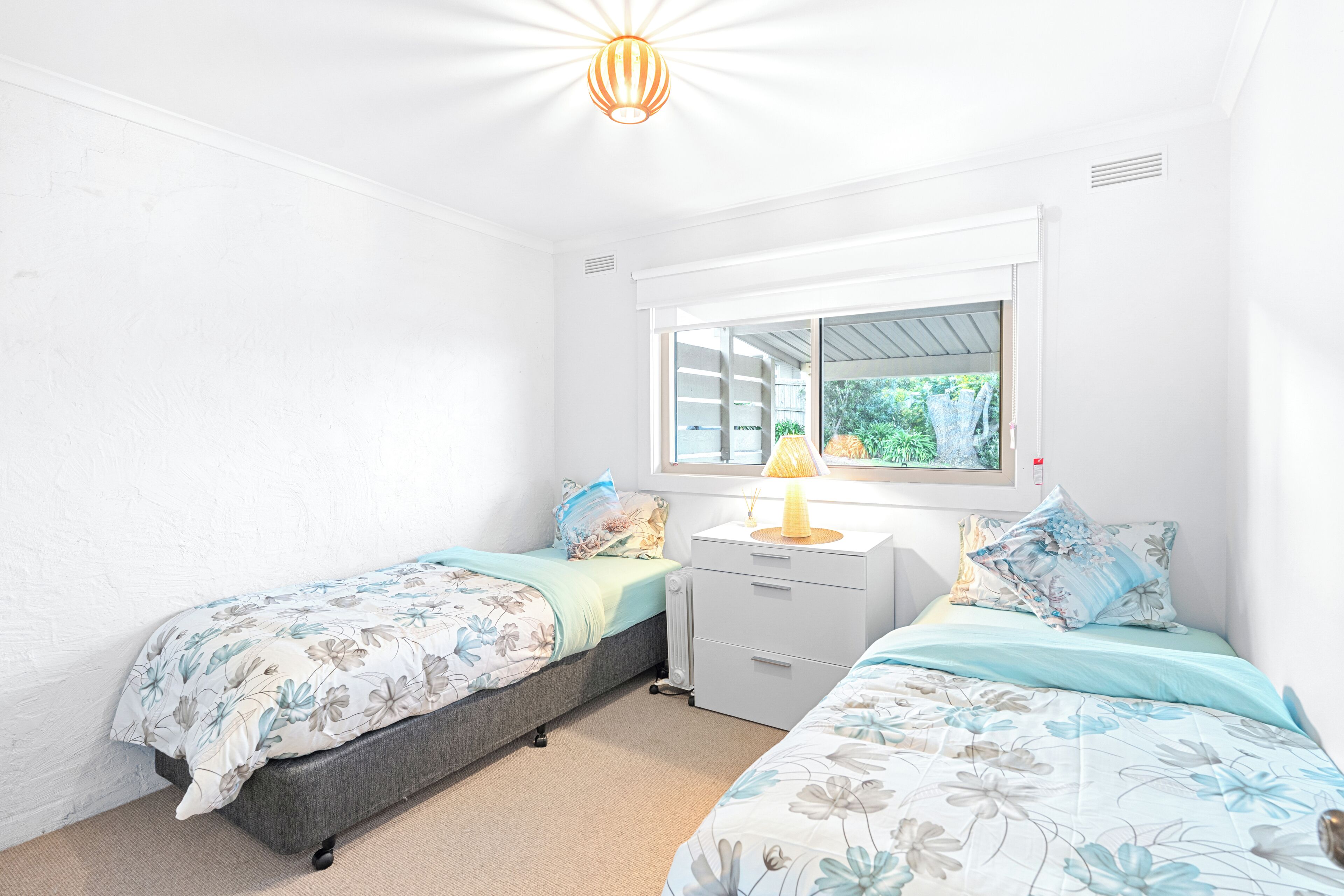 2 bedrooms