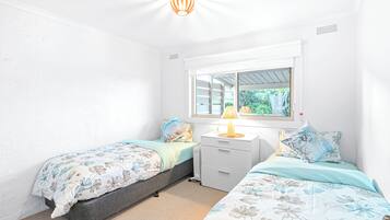 2 bedrooms