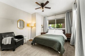 2 bedrooms, desk, iron/ironing board, free WiFi