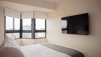 2 quartos, ferros/tábuas de passar roupa, Wi-Fi, roupa de cama