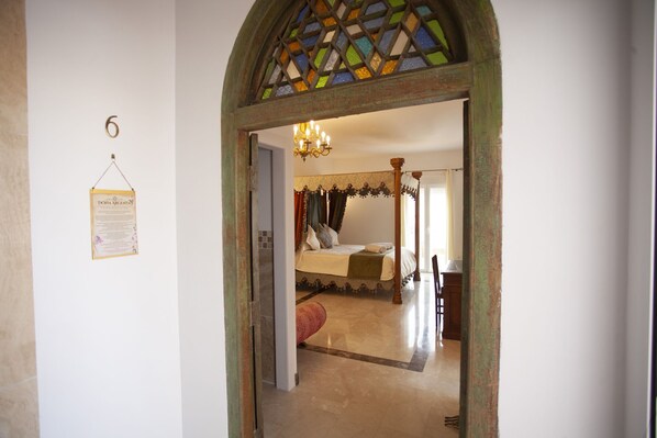 1 間睡房、書桌、熨斗/熨衫板、Wi-Fi