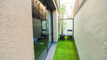 Superior Shared Dormitory, Mixed Dorm (Room 1) | Shared kitchen