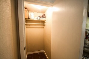 Interior - Near Downtown Guest Studio (San Antonio)