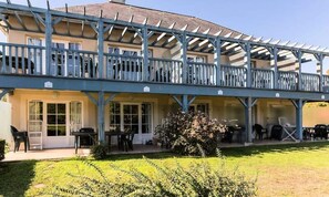 Outdoor dining - 2-room Apartment for 7 People - Comfort (Argentat-sur-Dordogne)