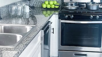 Microwave, oven, stovetop, dishwasher