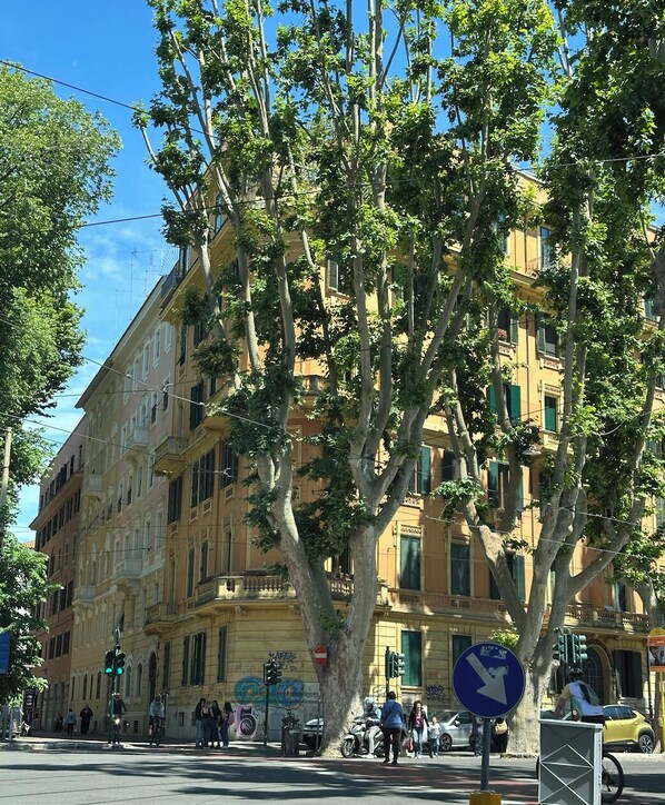 Exterior - RomArt Luxury Rooms  (Rome)