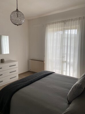 1 bedroom, WiFi, bed sheets - CasadiCamp (Scauri)