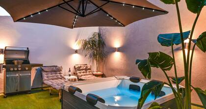 Avli Village House With Private Jacuzzi