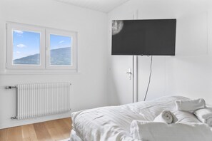 2 habitaciones, tabla de planchar con plancha y wifi gratis 