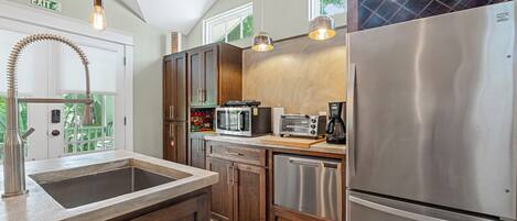 Fridge, microwave, dishwasher, coffee/tea maker