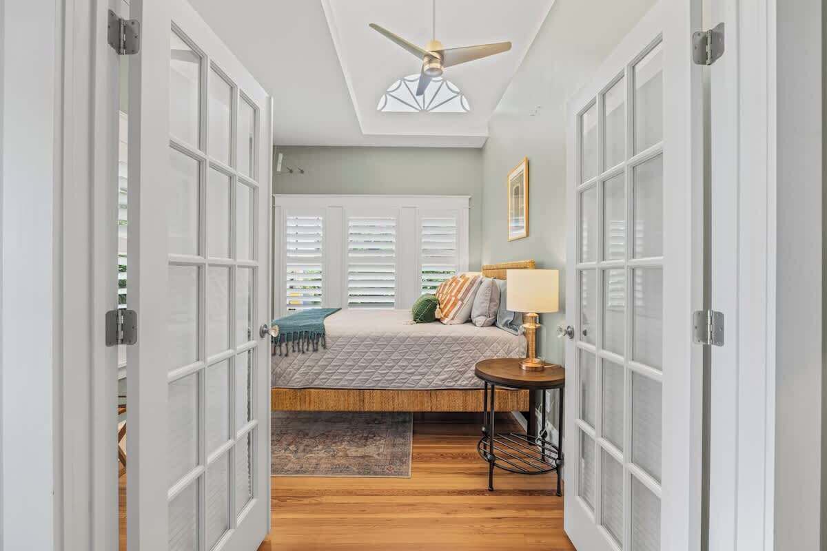 1 多间卧室、熨斗/熨衣板、免费 WiFi、床单