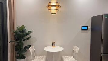 Romantic Apartment, Balcony, Pool View | Egyptian cotton sheets, premium bedding, down comforters