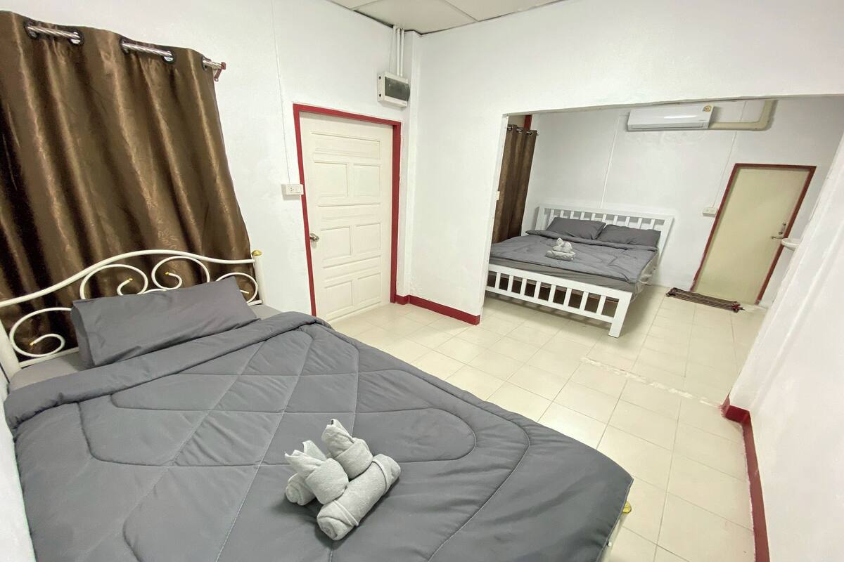 Family Triple Room | Free WiFi