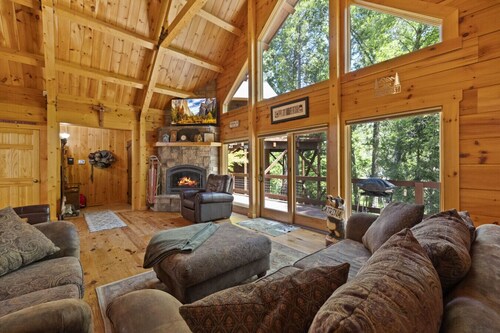 Sullivan Creek Chalet-10min Twain Harte-Log Cabin